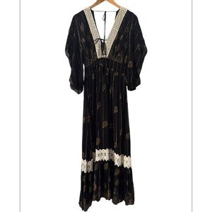 Boutique  Omango Maxi Dress NWOT